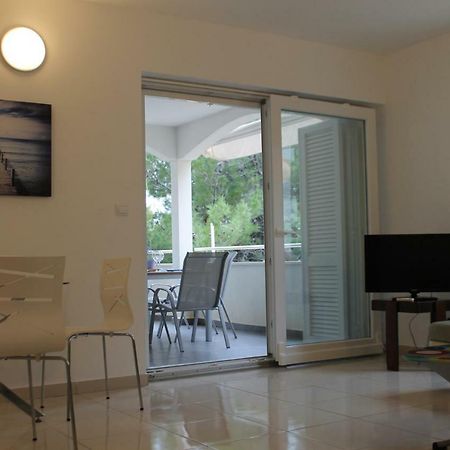 Apartman M&M Stara Novalja Bagian luar foto